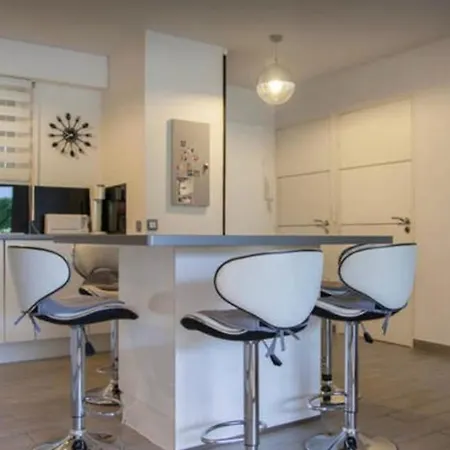 Apartment Modern Close To The Beaches With Garden *